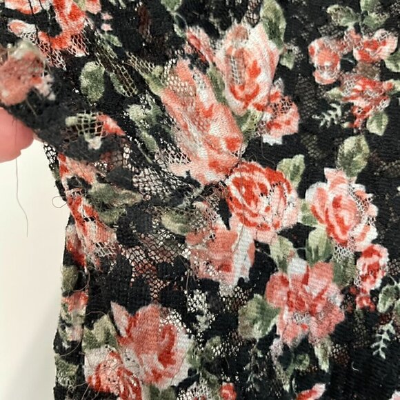 FOREVER 21 Black Pink Multi Floral Lace Twee 2010s Short Sleeve Peplum Blouse M - Picture 9 of 16